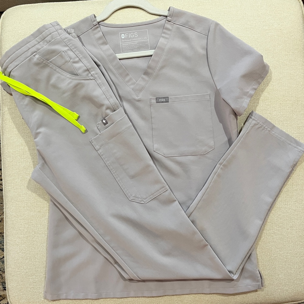 Slate Figs Set